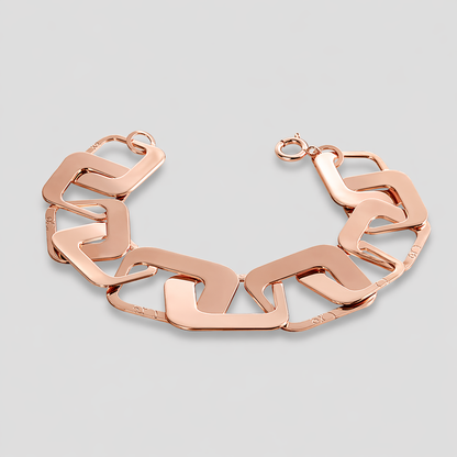 Intreccio Square